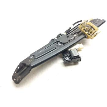 Recambio de elevalunas trasero derecho para bmw 5 (e60) 525 d referencia OEM IAM 7182122  