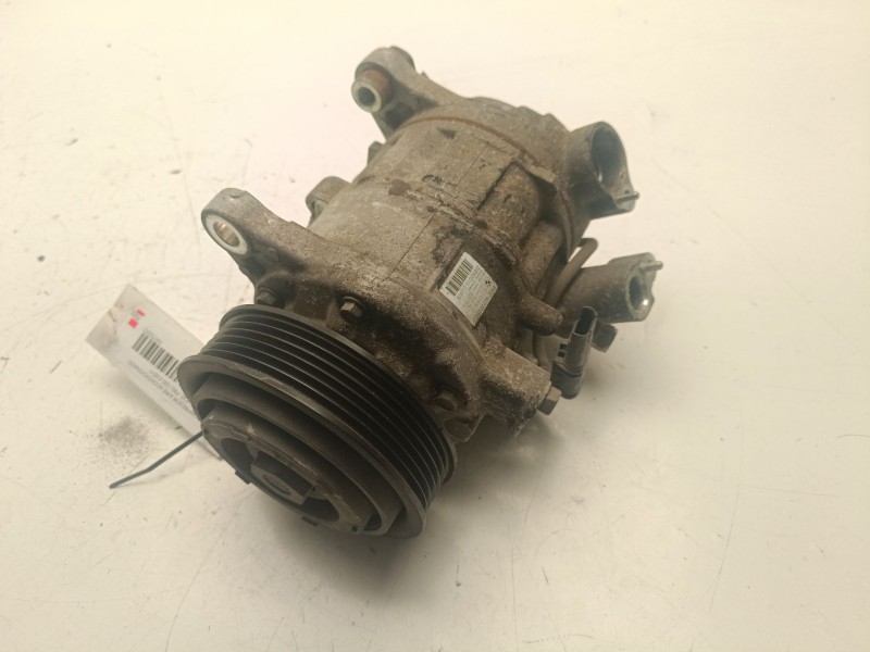 Recambio de compresor aire acondicionado para bmw 3 (f30, f80) 320 d referencia OEM IAM 64529223695  