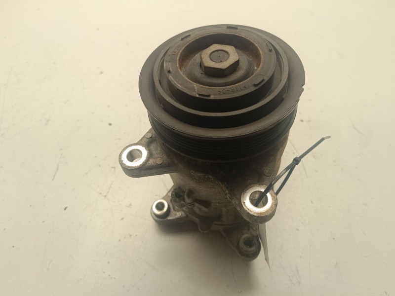 Recambio de compresor aire acondicionado para bmw 3 (f30, f80) 320 d referencia OEM IAM 64529223695  