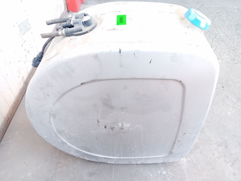 Recambio de deposito adblue para scania r480 referencia OEM IAM   