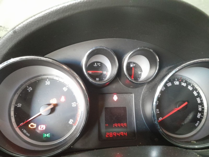 opel insignia a (g09) del año 2009