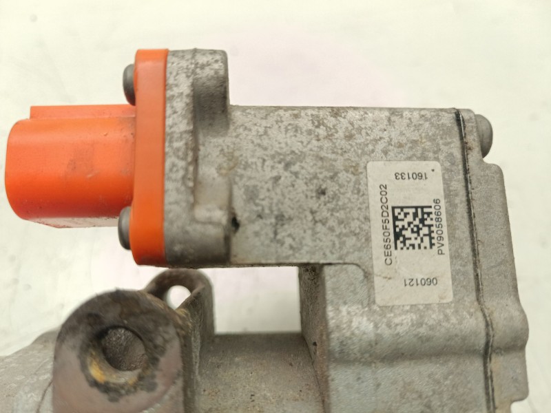 Recambio de compresor aire acondicionado para audi a3 mk4 referencia OEM IAM 5QE816803J  