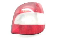 Recambio de piloto trasero derecho para renault scénic i monospace (ja0/1_, fa0_) 1.9 dti (ja1u) referencia OEM IAM 7700428055  