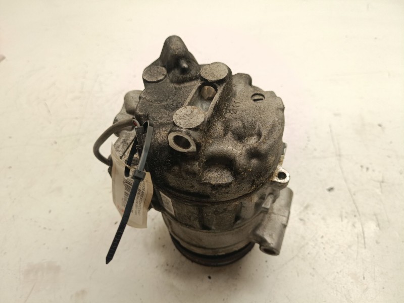 Recambio de compresor aire acondicionado para bmw serie 1 berlina (e81/e87) referencia OEM IAM 64526987862  