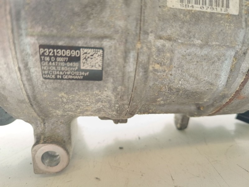 Recambio de compresor aire acondicionado para volvo v90 cross country referencia OEM IAM P32130690  
