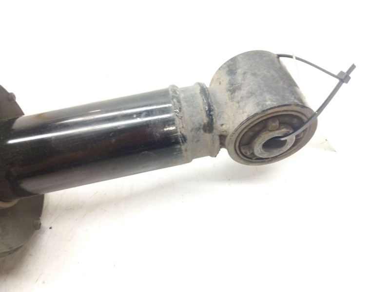 Recambio de amortiguador trasero izquierdo para land rover range rover sport i (l320) 3.6 d 4x4 referencia OEM IAM 22257277A  