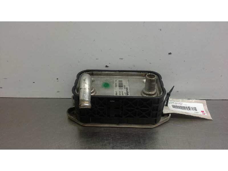 Recambio de enfriador aceite motor para volvo s60 berlina 2.4 d referencia OEM IAM 8677973  