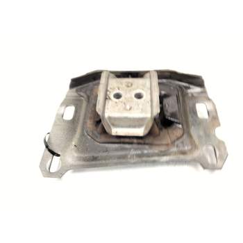 SOPORTE MOTOR IZQUIERDO SUPERIOR 