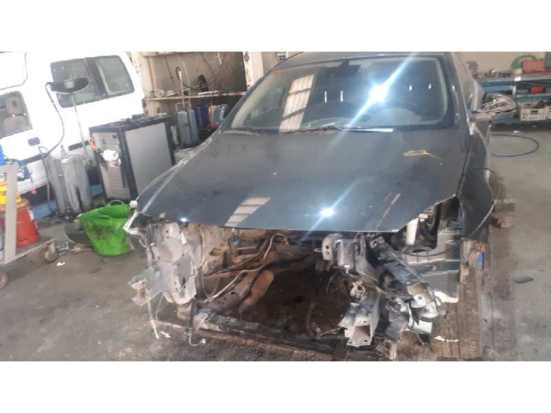 opel insignia berlina del año 2009