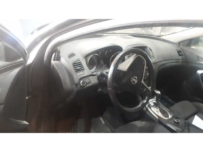 opel insignia berlina del año 2009