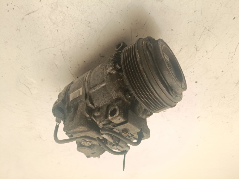 Recambio de compresor aire acondicionado para bmw 1 (e87) 118 d referencia OEM IAM 64526987862  