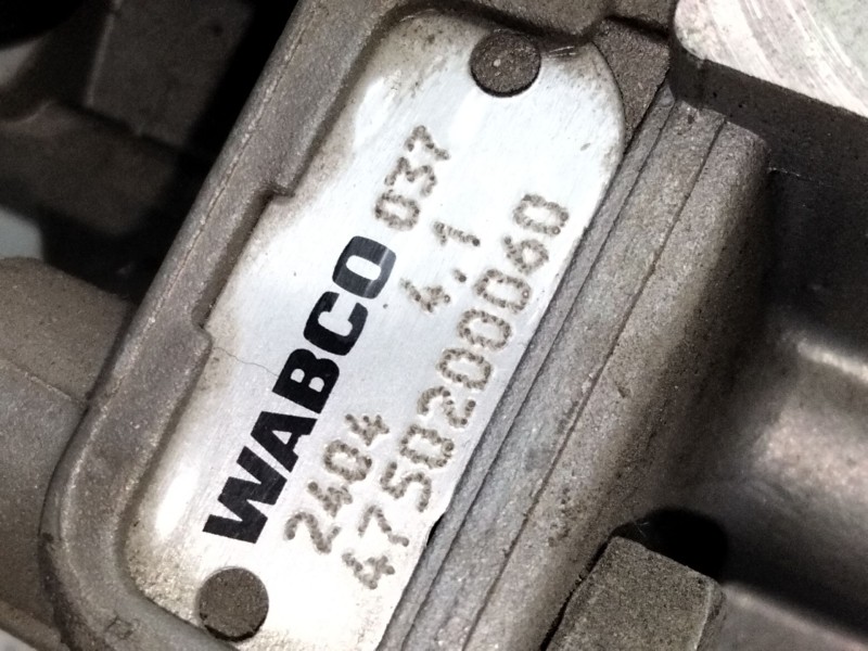 Recambio de valvula rele para man tge autobús 2.0 tdi rwd referencia OEM IAM 4420034221 4750200060 