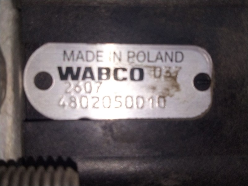 Recambio de valvula rele para scania 4 - series 124 l/420 referencia OEM IAM 4802050010  