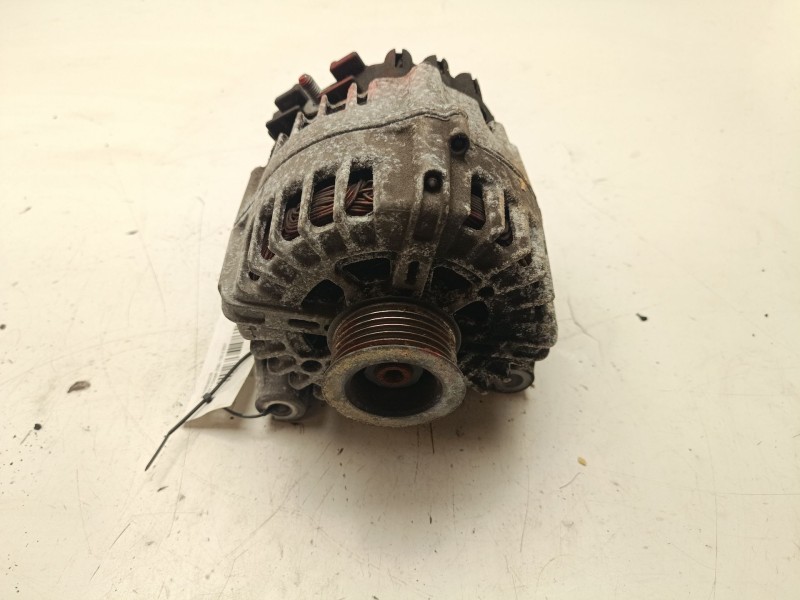 Recambio de alternador para bmw 1 coupé (e82) 120 d referencia OEM IAM 7802261  
