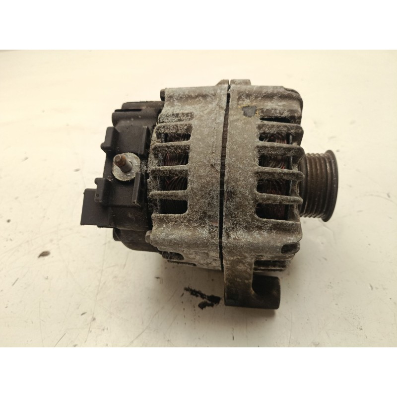 Recambio de alternador para bmw serie 3 touring (e91) referencia OEM IAM 7802261  