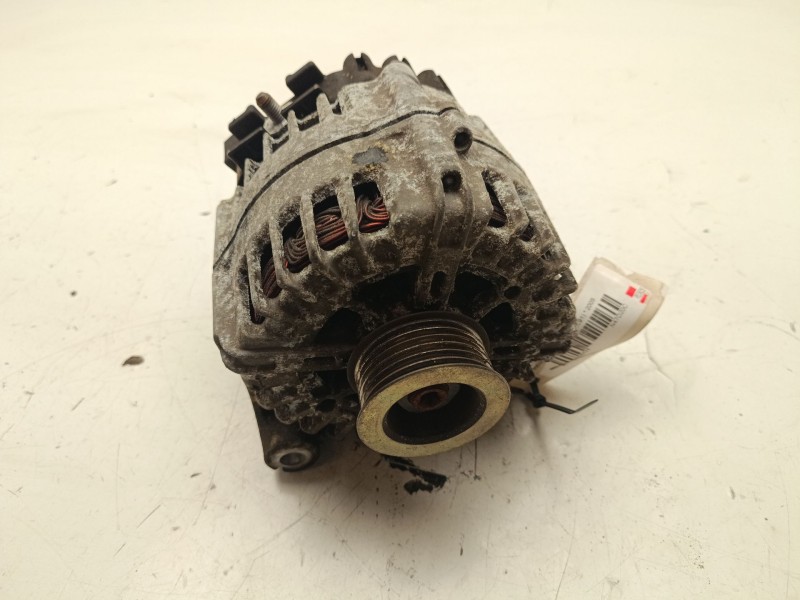 Recambio de alternador para bmw serie 3 touring (e91) referencia OEM IAM 7802261  