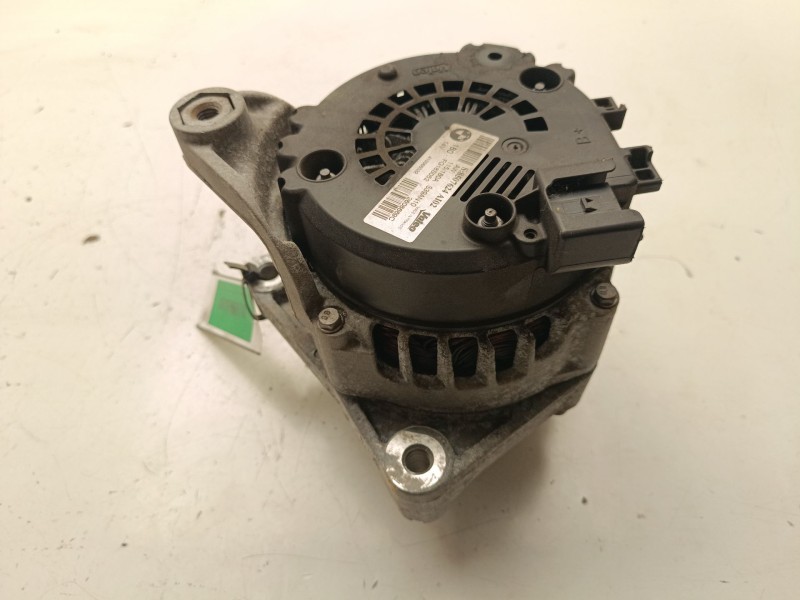 Recambio de alternador para bmw serie 3 berlina (e90) 2.0 16v diesel cat referencia OEM IAM 8507624  