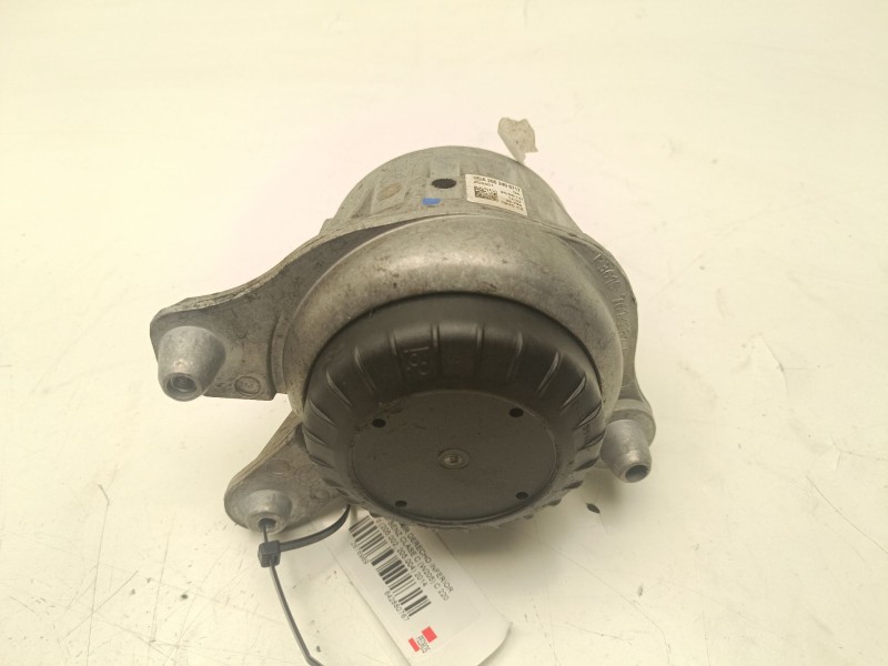 Recambio de soporte motor derecho inferior para mercedes-benz clase c (w205) c 220 bluetec / d (205.002, 205.004) referencia OEM