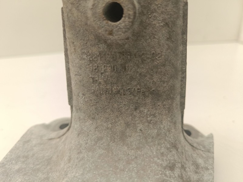 Recambio de soporte motor derecho superior para bmw 3 (f30, f80) 320 d referencia OEM IAM 22116788612  