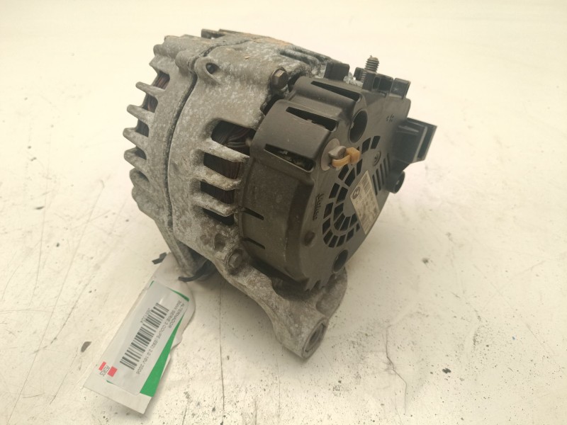 Recambio de alternador para bmw serie 3 coupe (e92) 2.0 16v referencia OEM IAM 8507624  