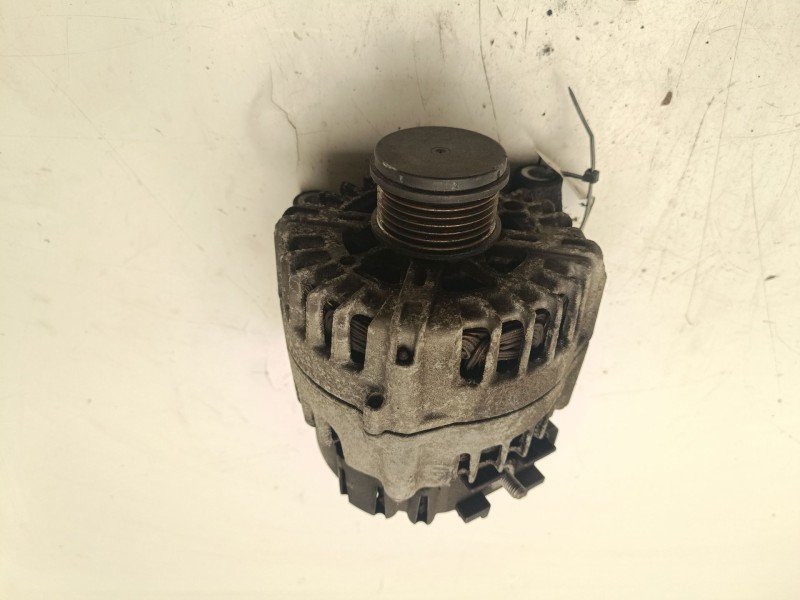 Recambio de alternador para bmw 3 (e90) 318 d referencia OEM IAM 8507624  