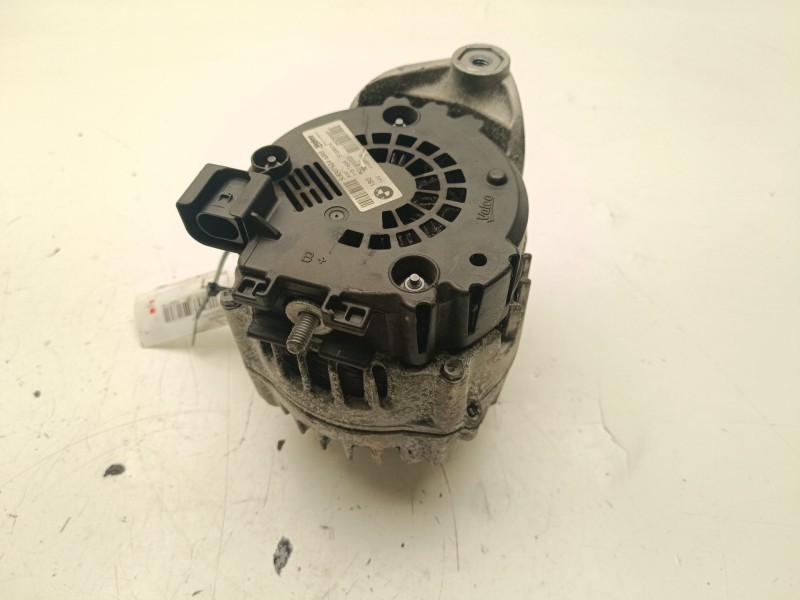 Recambio de alternador para bmw 5 (f10) 518 d referencia OEM IAM 8507624  
