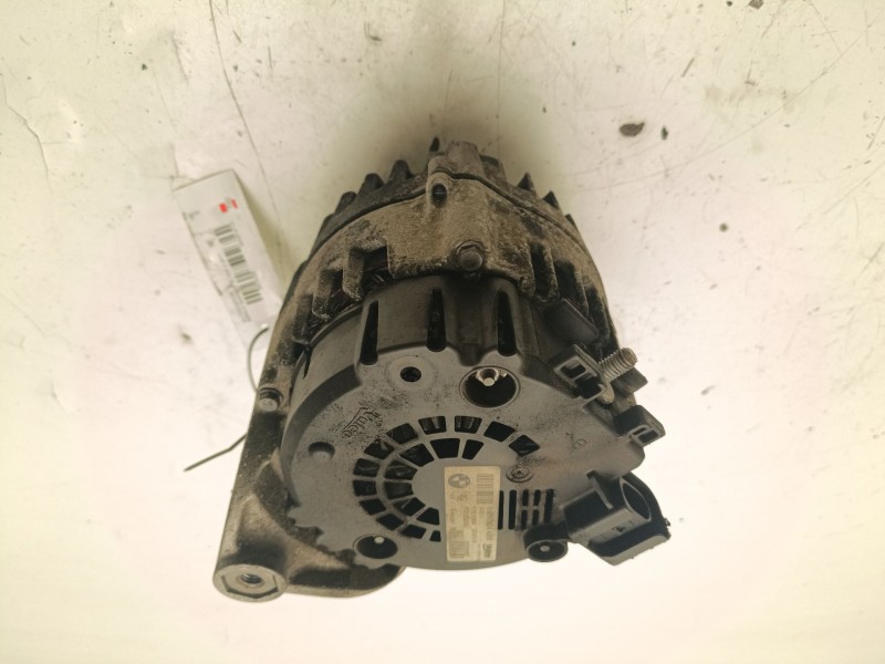 Recambio de alternador para bmw 5 touring (f11) 525 d referencia OEM IAM 8507624  