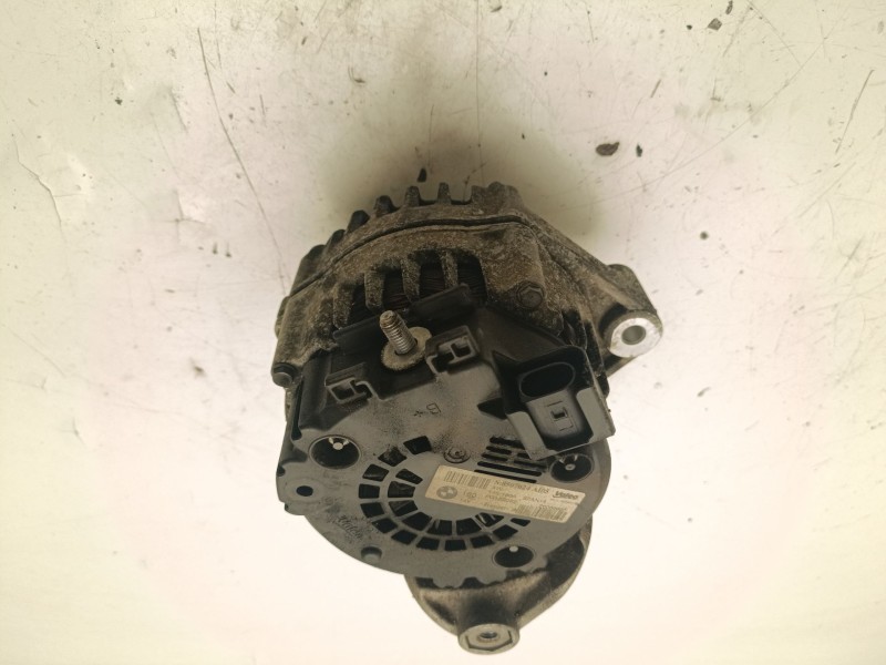 Recambio de alternador para bmw 5 touring (f11) 525 d referencia OEM IAM 8507624  