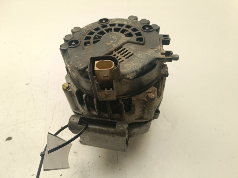 Recambio de alternador para mercedes-benz vito / mixto furgón (w639) 110 cdi (639.601, 639.603, 639.605) referencia OEM IAM BD39