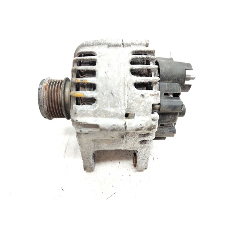 Recambio de alternador para renault kangoo profesional referencia OEM IAM A612716A  