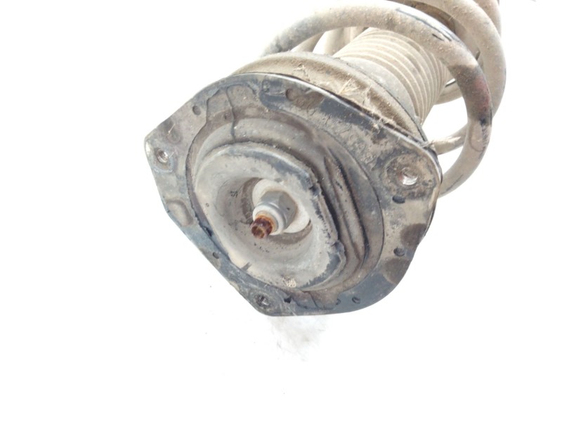 Recambio de amortiguador delantero izquierdo para renault kangoo profesional referencia OEM IAM   