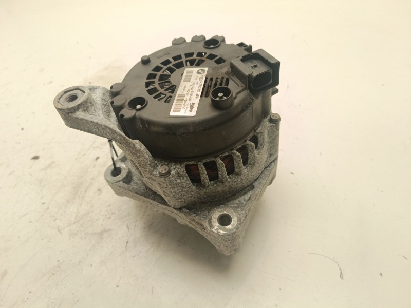 Recambio de alternador para bmw 3 descapotable (e93) 320 d referencia OEM IAM 7802261  