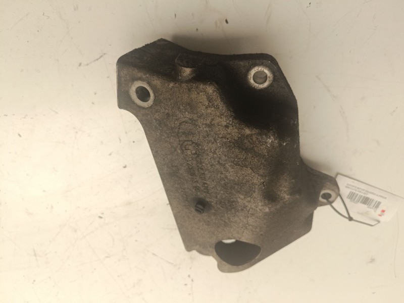 Recambio de soporte motor izquierdo superior para bmw 5 (f10) 525 d referencia OEM IAM 22116781241  