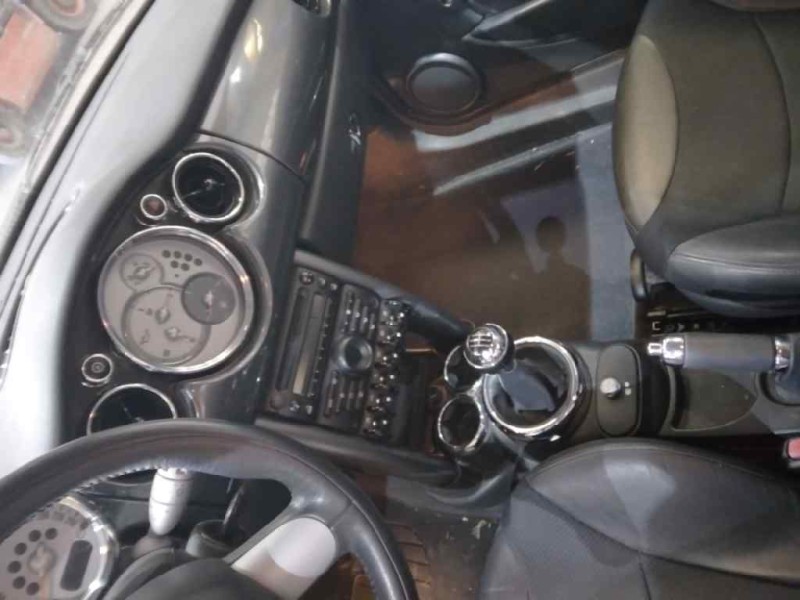 mini mini (r50,r53) del año 2005