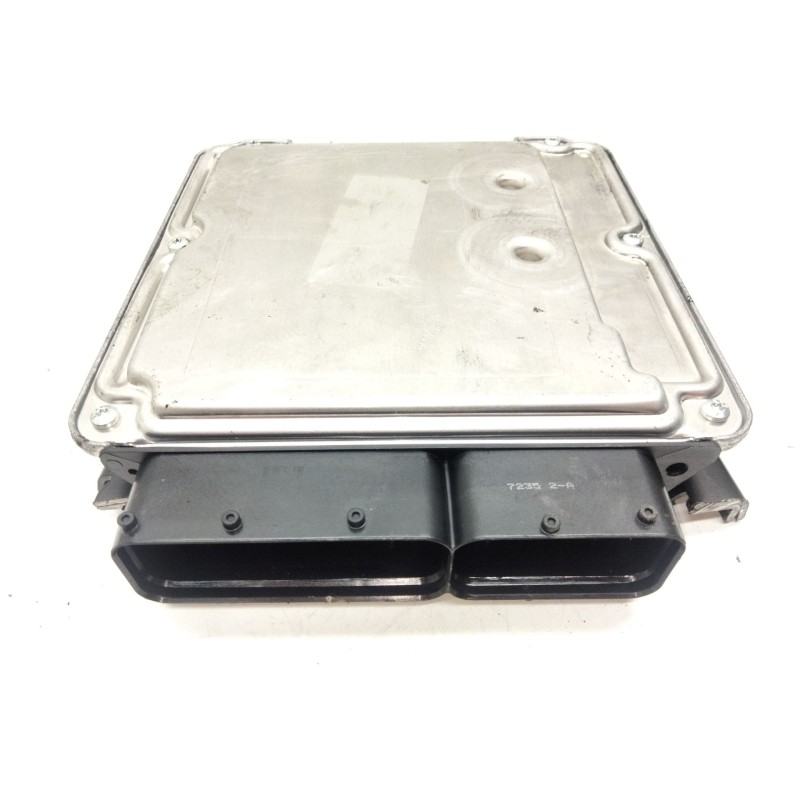 Recambio de centralita motor uce para audi a4 b7 (8ec) 2.0 tfsi quattro referencia OEM IAM 8E0910115J 0261S02145 