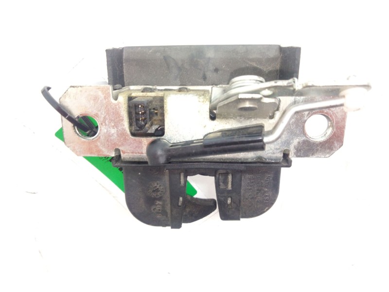 Recambio de cerradura maletero / porton para volkswagen polo (9n3) highline referencia OEM IAM 6Q6827505D  