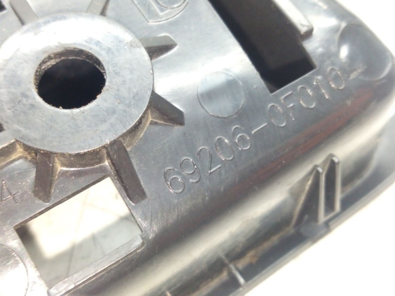 Recambio de maneta interior delantera izquierda para toyota corolla verso (zer_, zze12_, r1_) 1.8 (znr11_) referencia OEM IAM 69