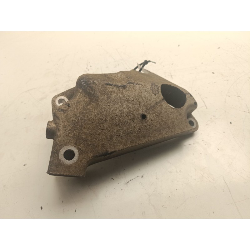 Recambio de soporte motor izquierdo superior para bmw 5 (f10) 520 d referencia OEM IAM 22116781241  