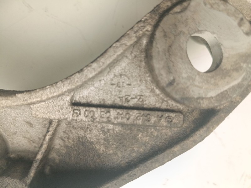 Recambio de soporte del diferencial para mercedes-benz glc (x253) 250 d 4-matic (253.909) referencia OEM IAM A6420140600  