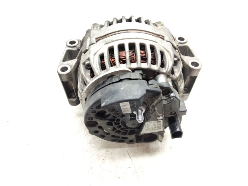 Recambio de alternador para audi a4 b7 (8ec) 2.0 tfsi quattro referencia OEM IAM 06B903016AB  