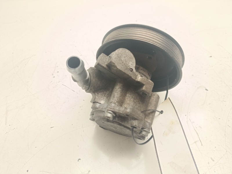 Recambio de bomba direccion para bmw 1 (e81) 116 i referencia OEM IAM 678045902  