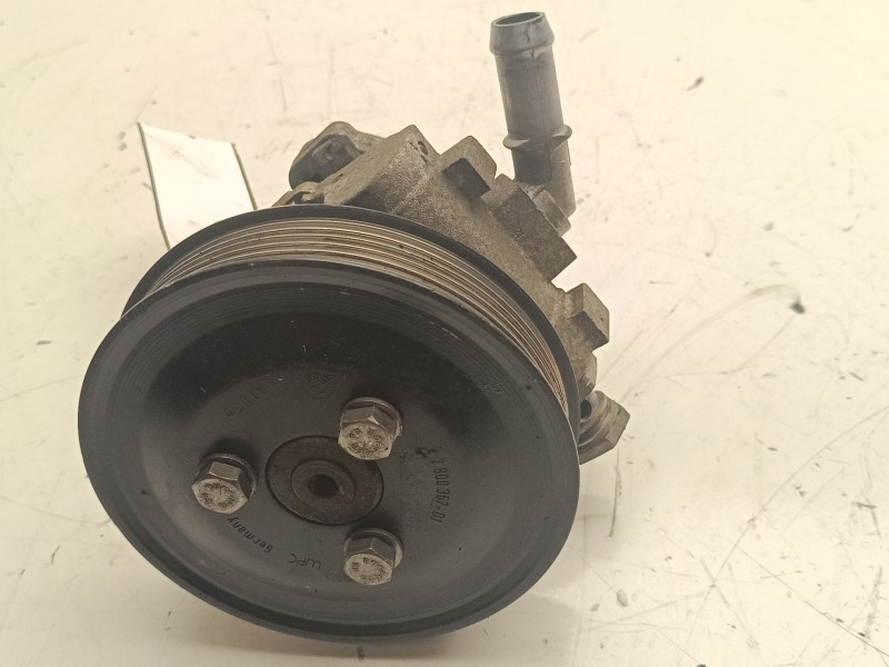 Recambio de bomba direccion para bmw 1 (e81) 116 i referencia OEM IAM 678045902  