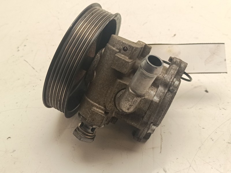 Recambio de bomba direccion para bmw 1 (e81) 116 i referencia OEM IAM 678045902  