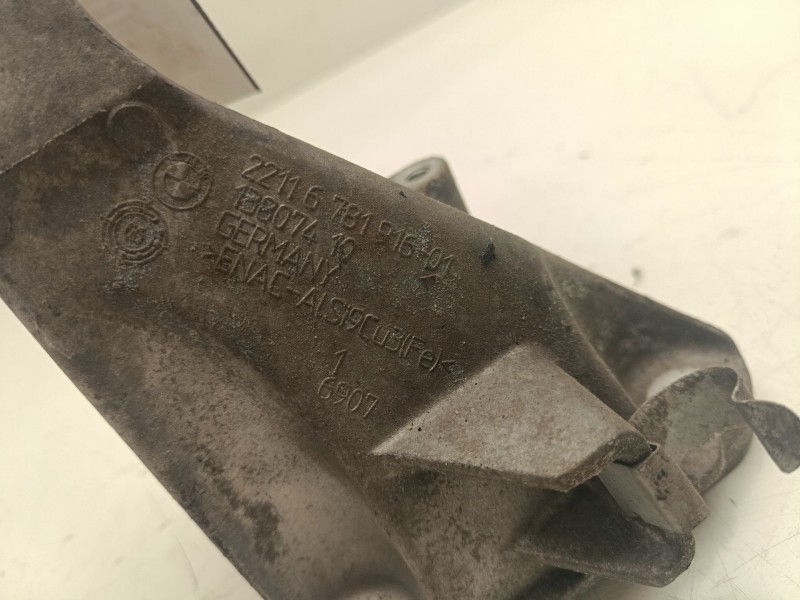 Recambio de soporte motor derecho superior para bmw 3 coupé (e92) 320 d referencia OEM IAM 22116781916  