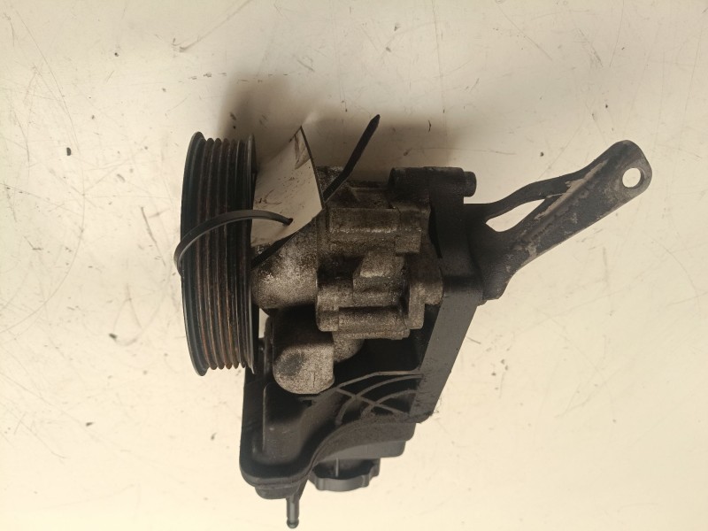 Recambio de bomba direccion para mercedes-benz vito / mixto furgón (w639) 113 cdi (639.601, 639.603, 639.605) referencia OEM IAM