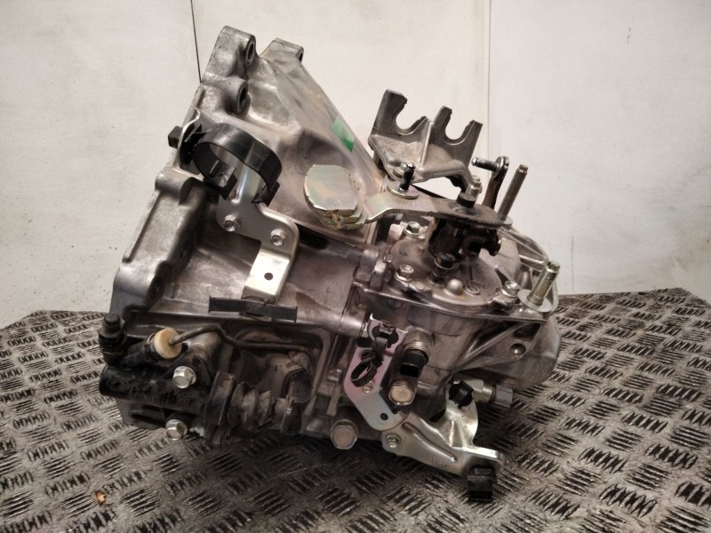 Recambio de caja cambios para mazda cx-5 2.0 cat referencia OEM IAM 8TH0212241  