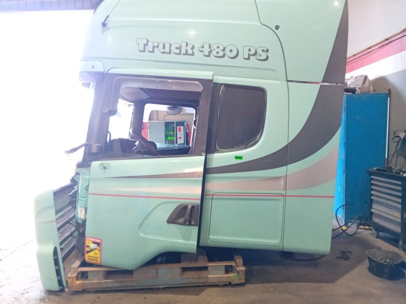 Recambio de cabina completa para scania r480 referencia OEM IAM   