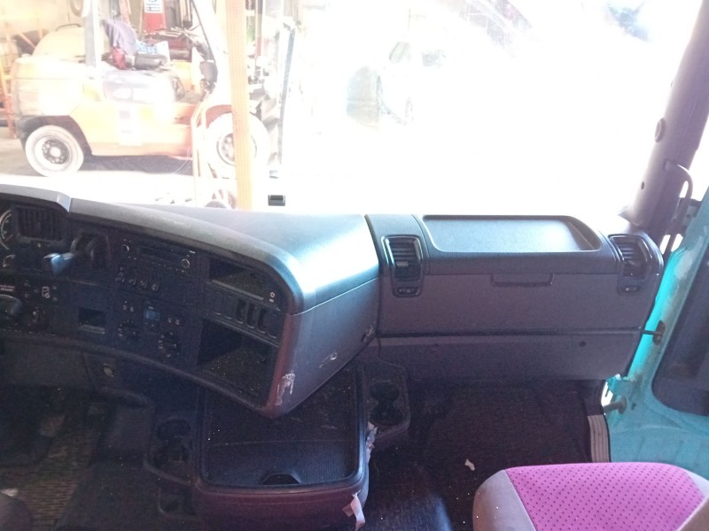Recambio de cabina completa para scania r480 referencia OEM IAM   