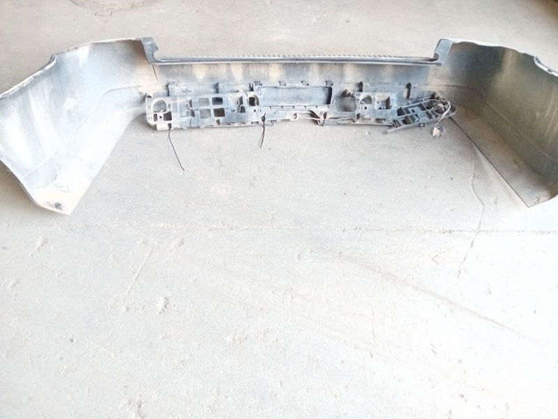 Recambio de paragolpes trasero para land rover range rover sport i (l320) 3.6 d 4x4 referencia OEM IAM   