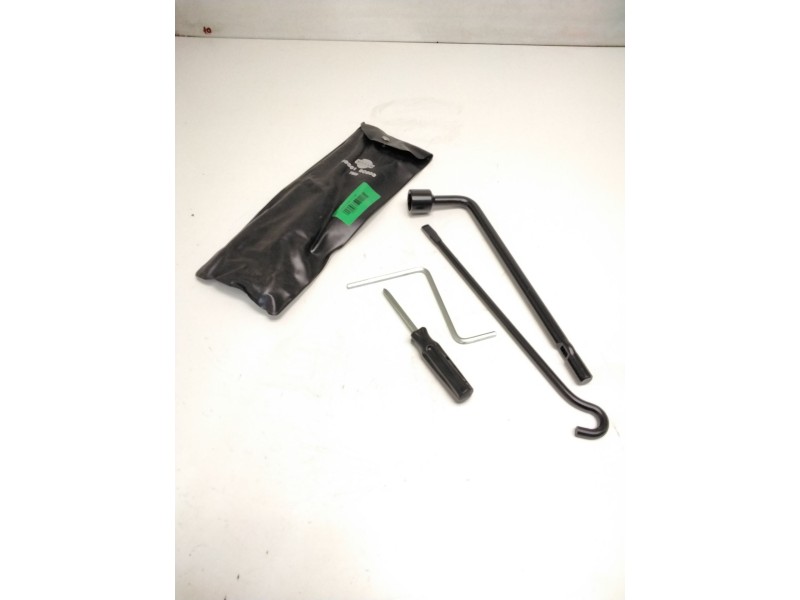 Recambio de varios para nissan serena (c23) 2.3 d referencia OEM IAM 995018C803  BOLSA HERRAMIENTAS RUEDA REPUESTO